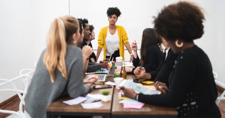 Mulheres no mercado de trabalho brasileiro